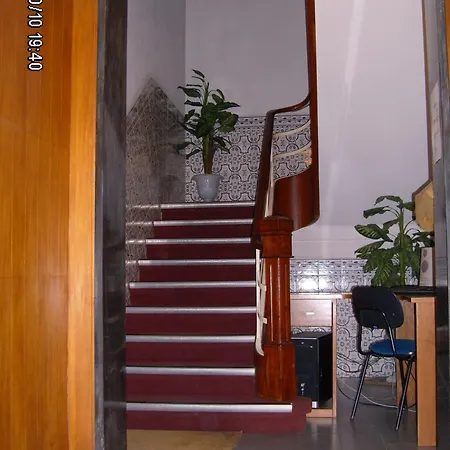 Pensjonat Olhos Pretos Caldas Da Rainha